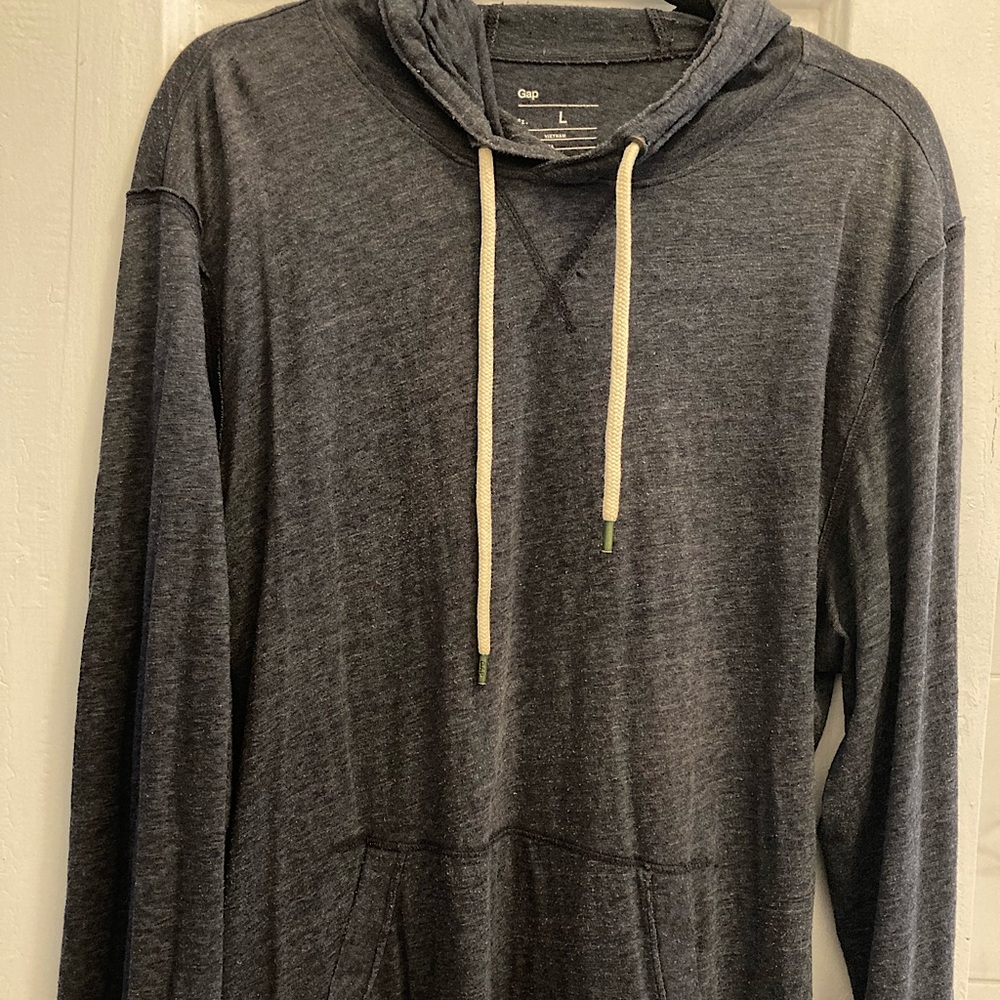 GAP Men’s Pullover Hoodie